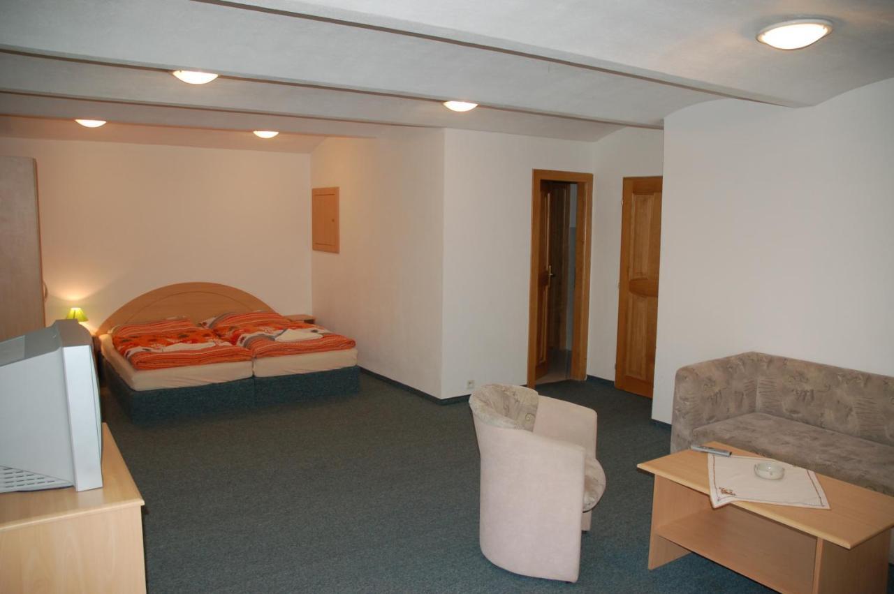 Penzion U Vlka Ceske Budejovice Room photo